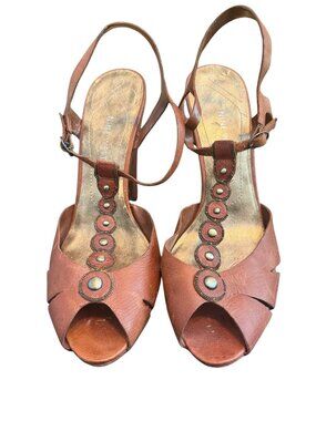 Nine West Brown Leather T-Strap Wedge Sandals With Metallic Accents 5" Heel 10.5